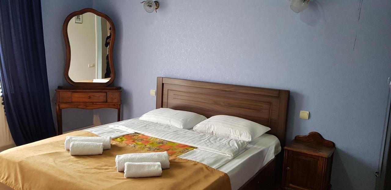 Guest House Likani 2017 Borzsomi Szoba fotó
