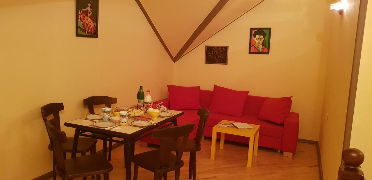 Guest House Likani 2017 Borzsomi Kültér fotó