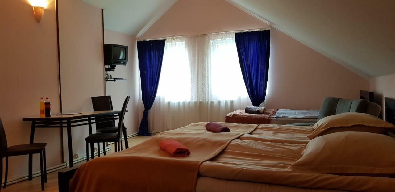 Guest House Likani 2017 Borzsomi Kültér fotó