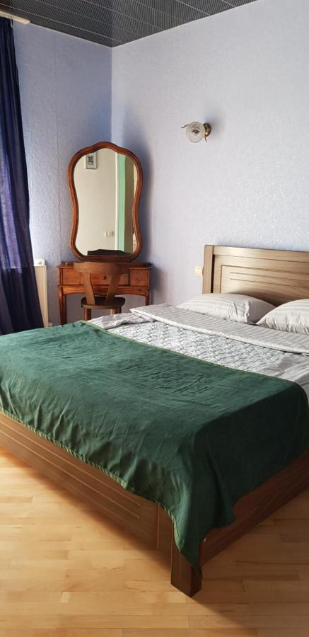 Guest House Likani 2017 Borzsomi Kültér fotó